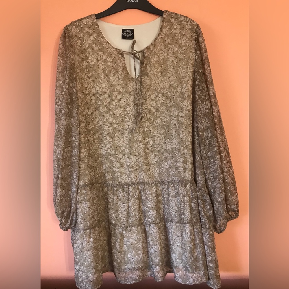 Cal Style Tunic  Tiered  Dress - Picture 5 of 16